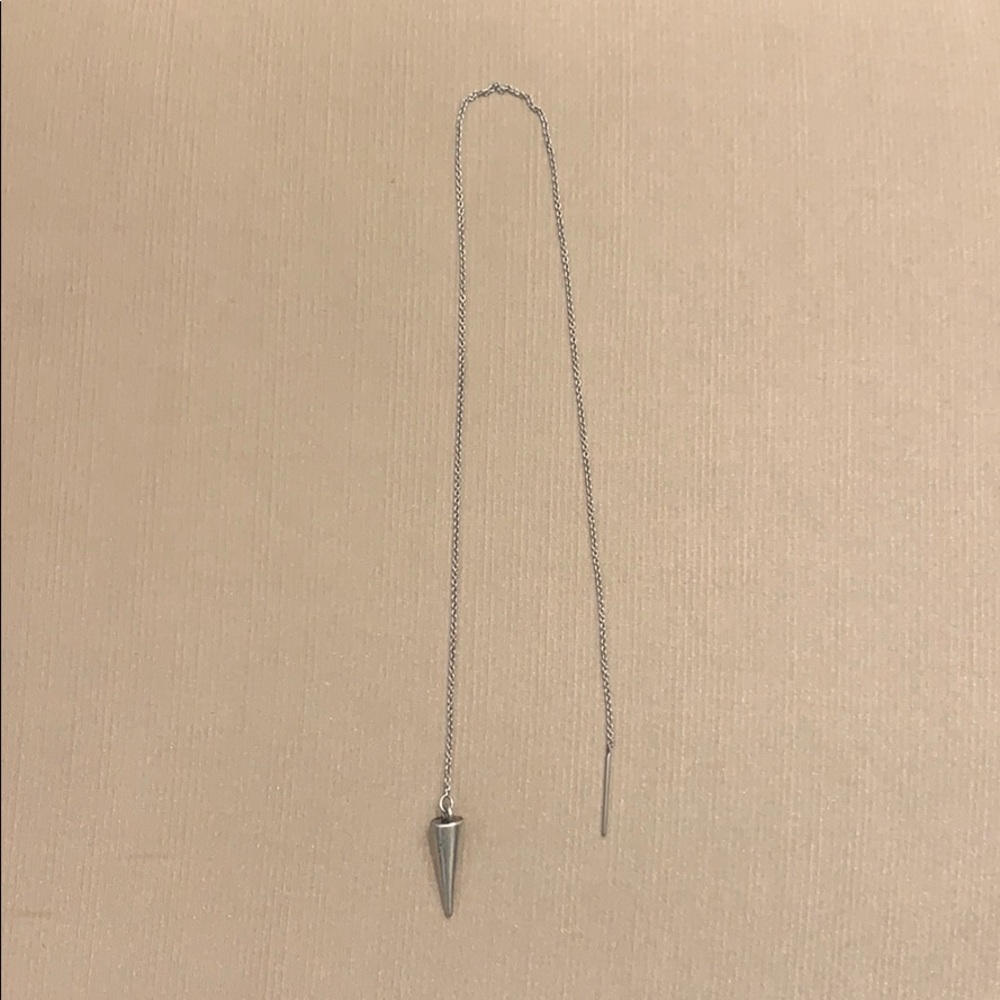 Unique earring. - Picture 4 of 4
